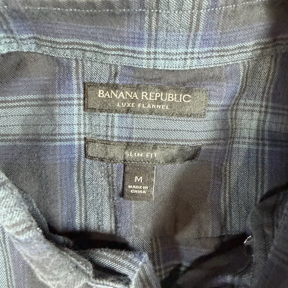 Banana Republic Luxe Flannel Slim Fig Navy and Light Blue Plaid Flannel Shirt